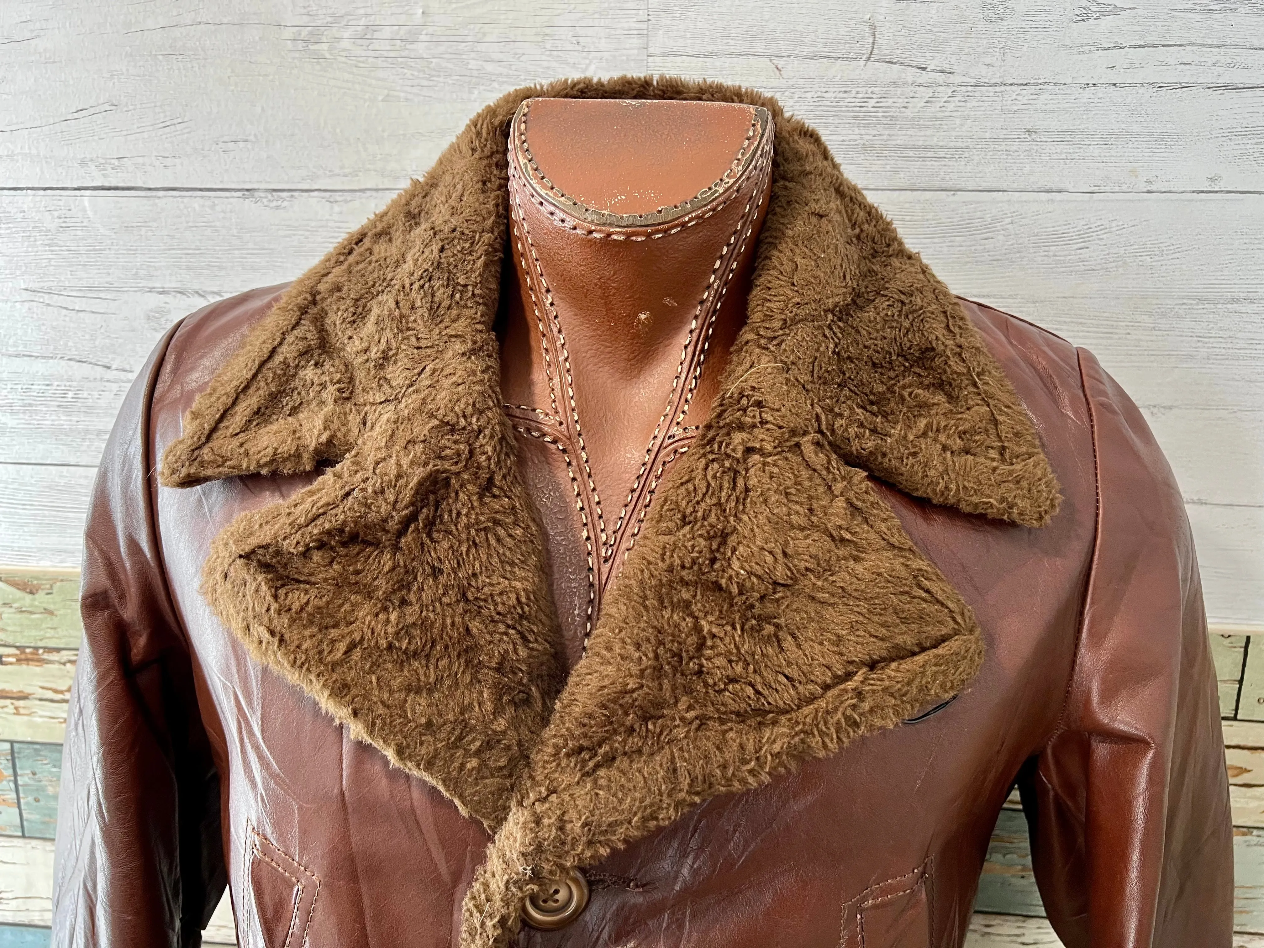 70’s Leather 3/4 Length Jacket With Fur Collar