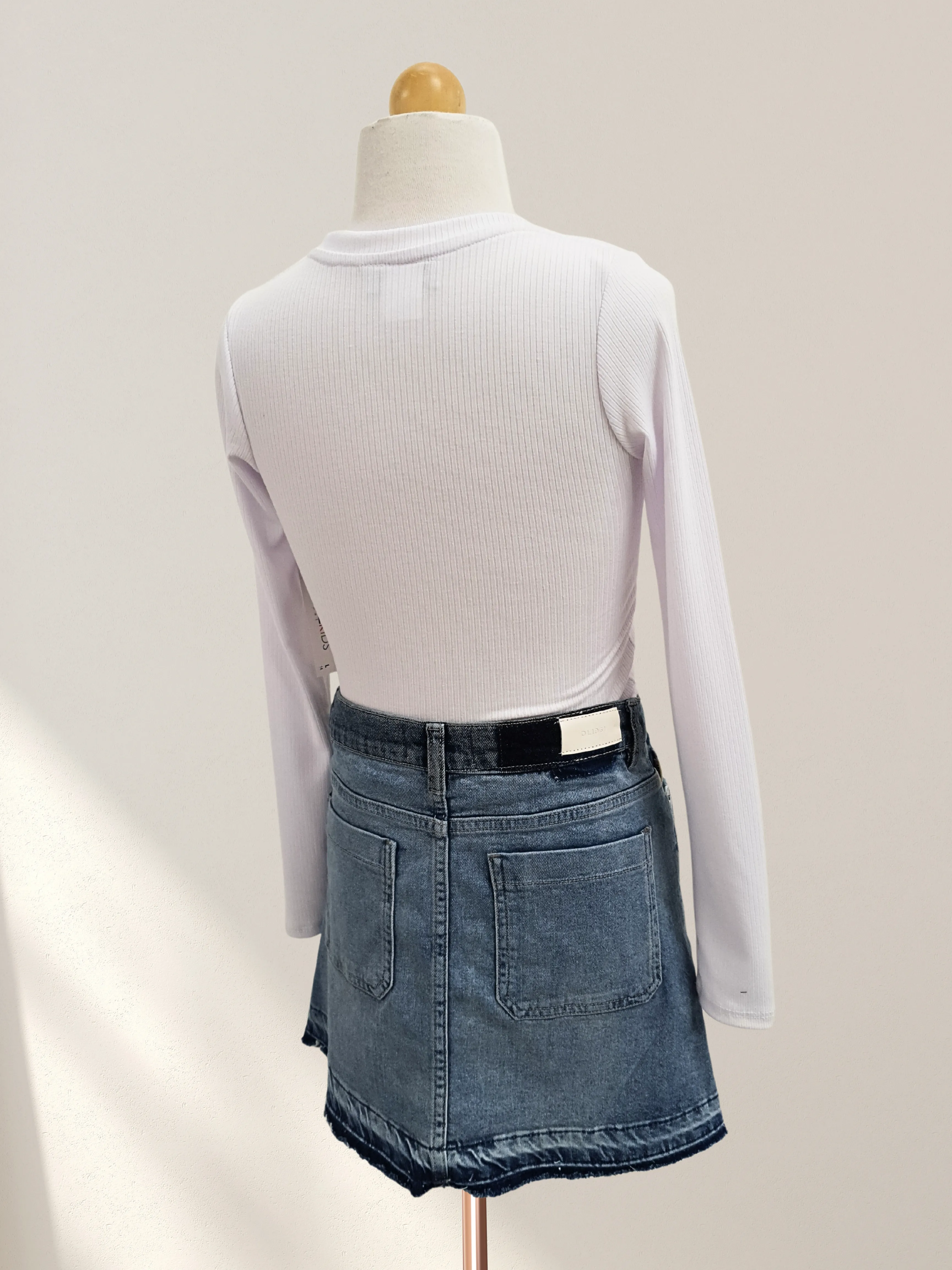 Cheryl Kids White L/S Ribbed Top _6039-1000