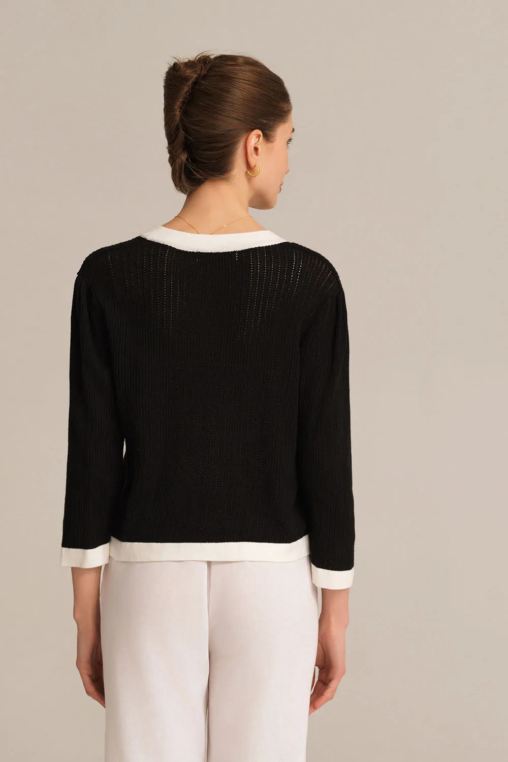Contrast Color 3/4 Sleeve Crew Neck Knitted Cardigan