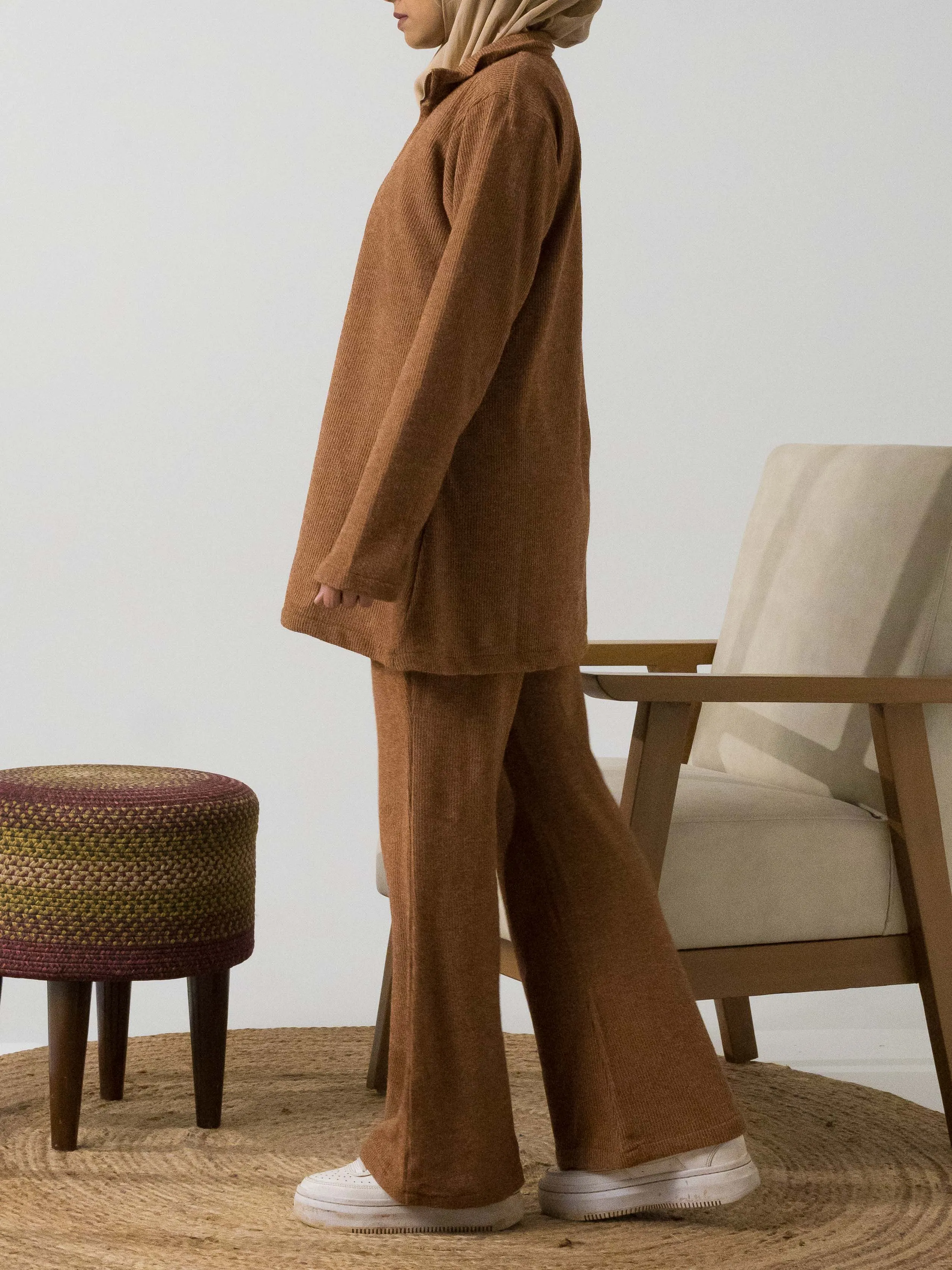 Essential Highneck Pullover - Brown