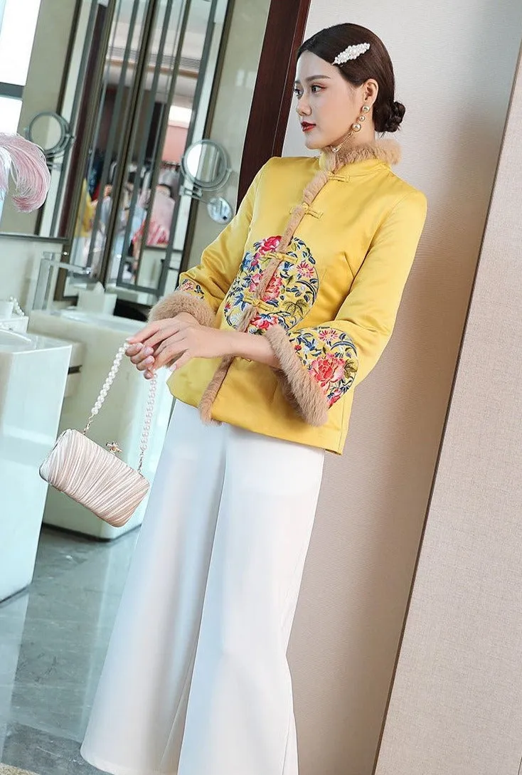 Floral Embroidery Chinese Style Women's Wadded Coat with Fur Edge