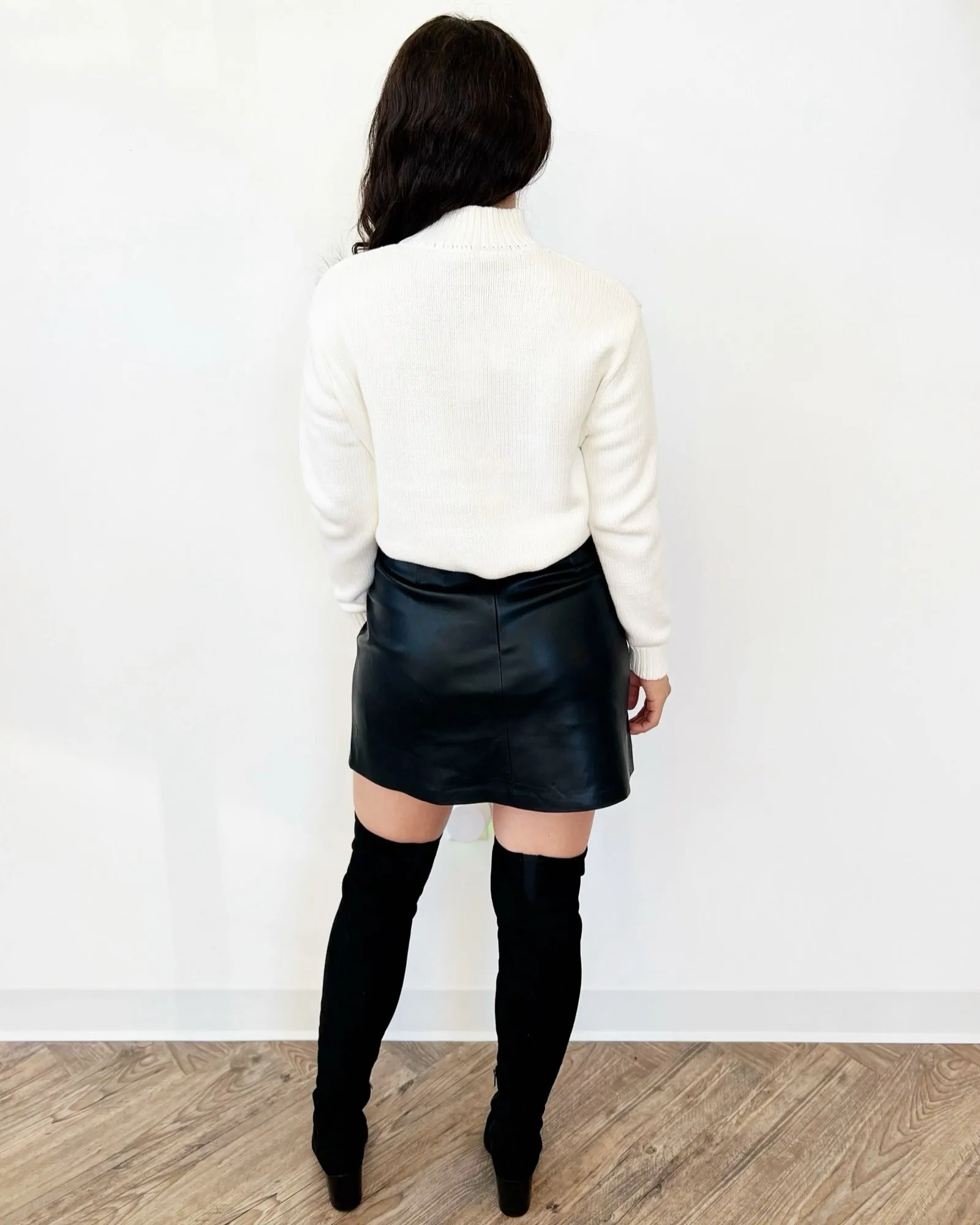 Halle Faux Leather Mini skirt