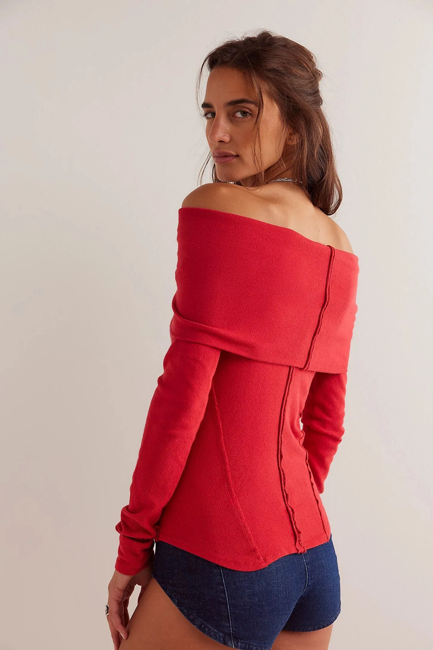 IRIS LAYERING TOP (RED)
