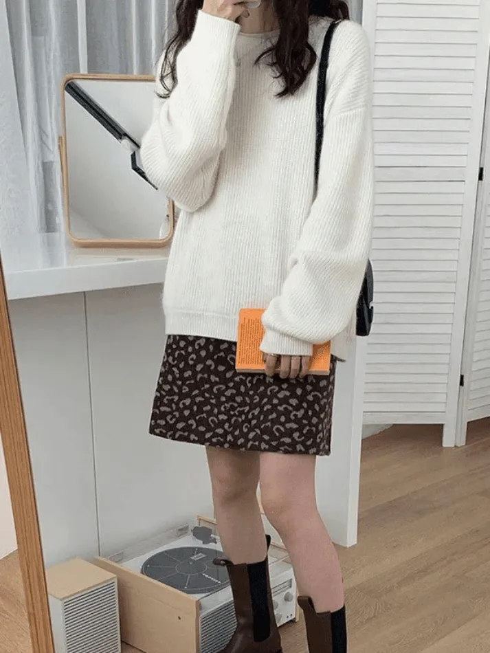 Joskaa Solid Color Crew Neck Pullover Sweater