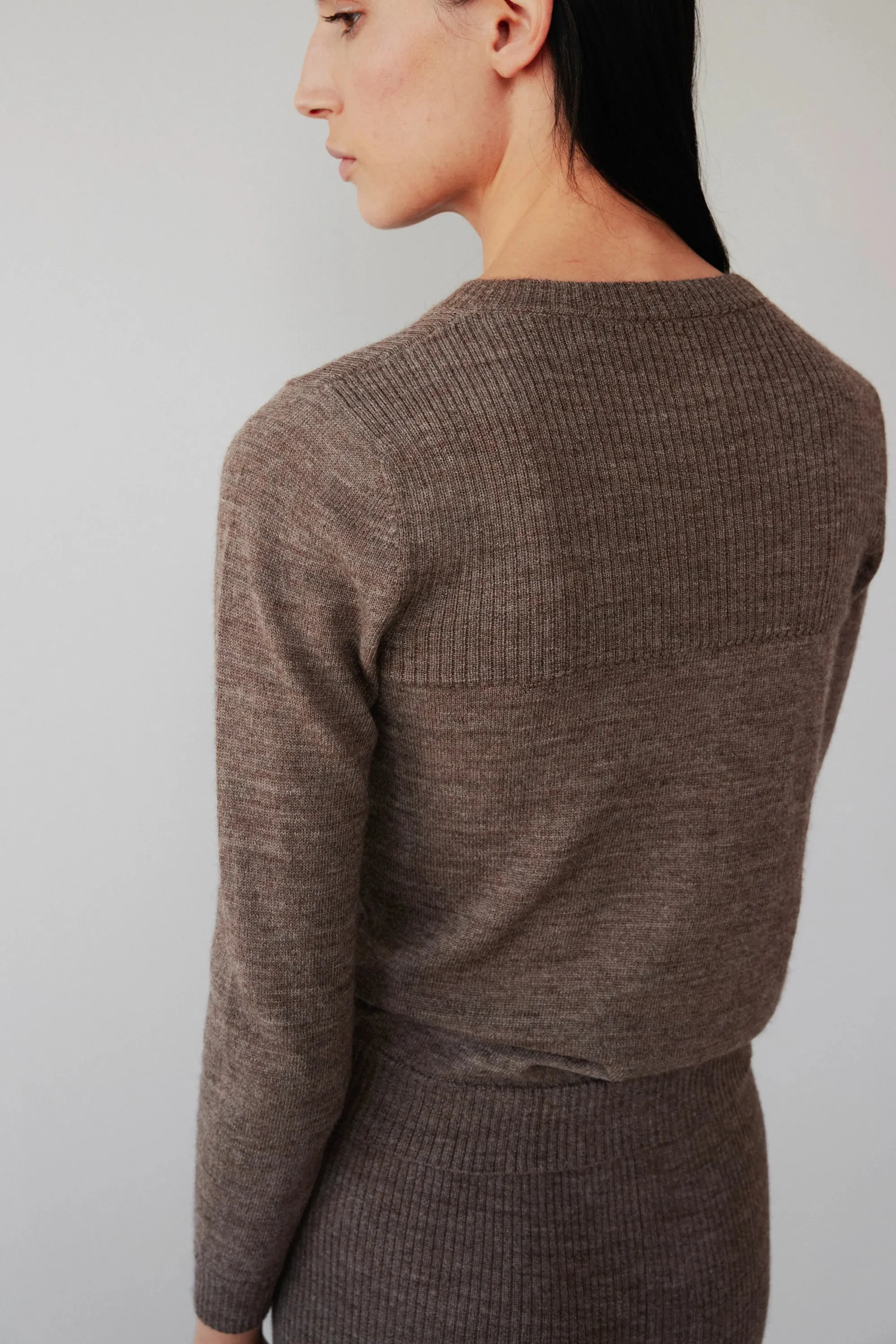 LAYERING RIB CREWNECK - HEATHER BROWN
