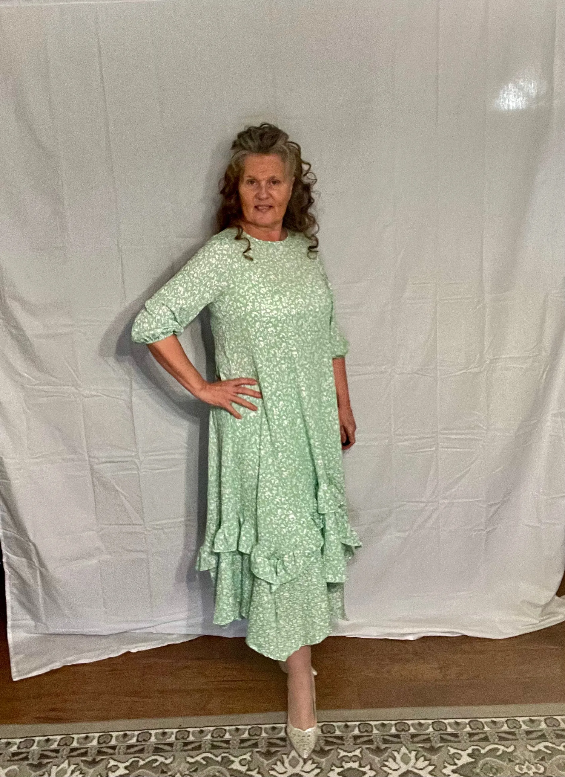 SAGE FLORAL HIGH-LOW DRESS WITH RUFFLE HEM S-3X