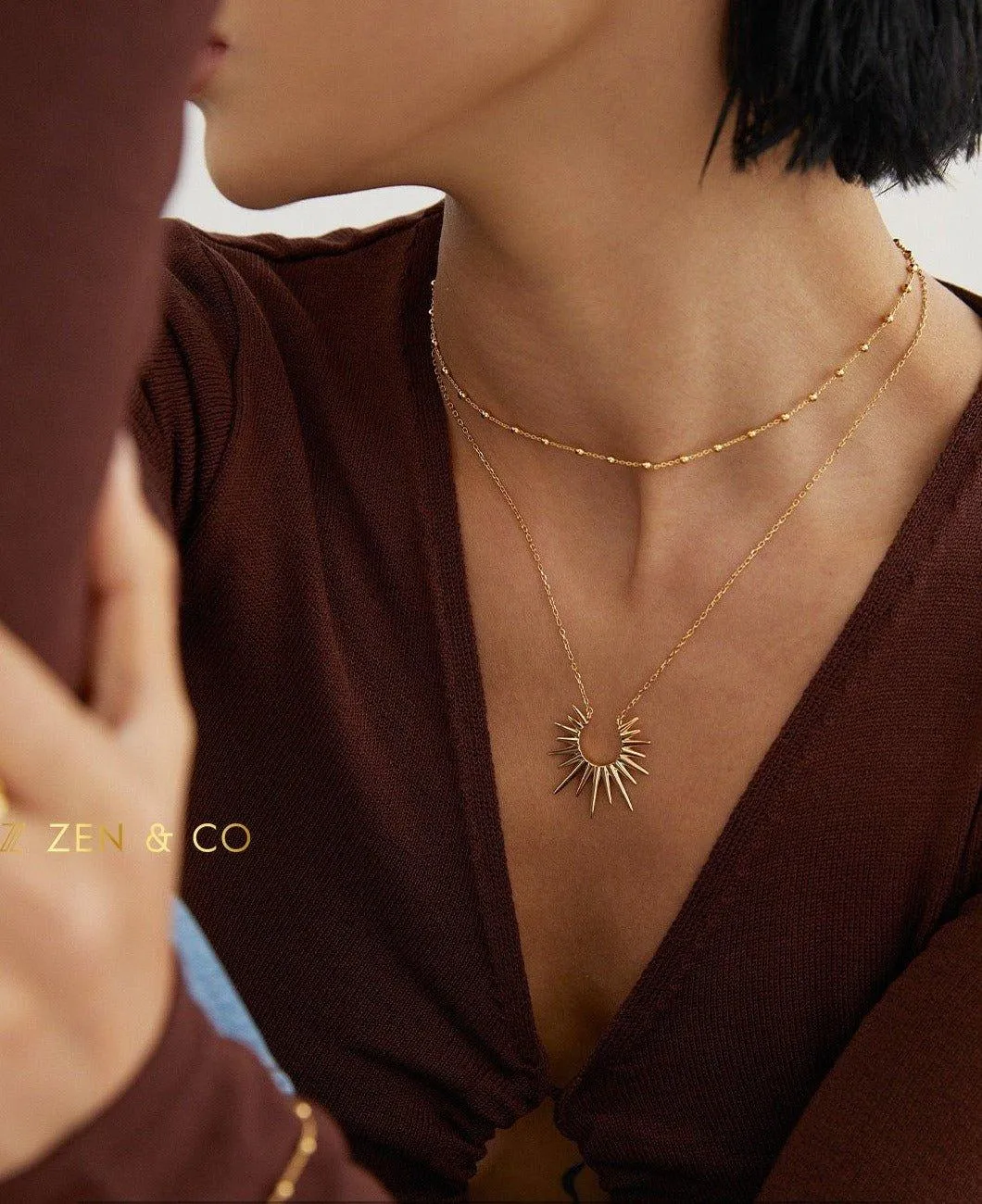 SOL Pendant layering necklace