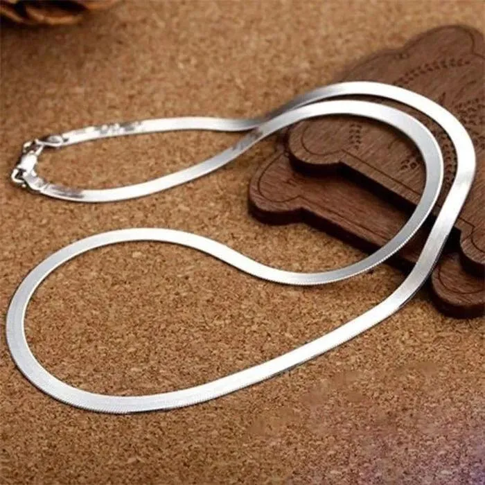 Sophisticated Gold & Silver Chain Necklace: Elegant Women's Jewelry