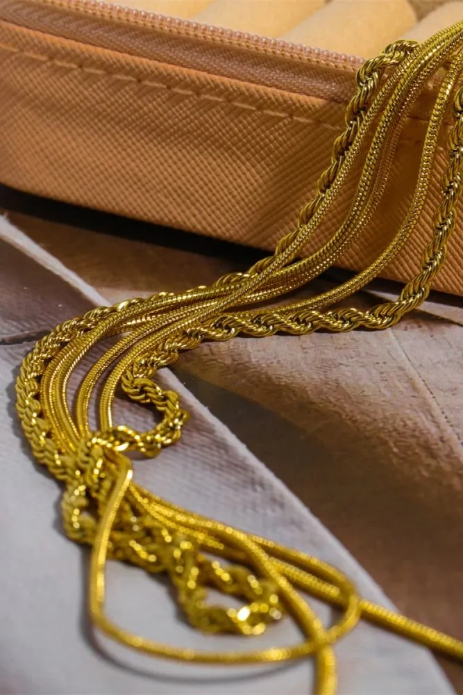 Triple Layering Clasp Necklace