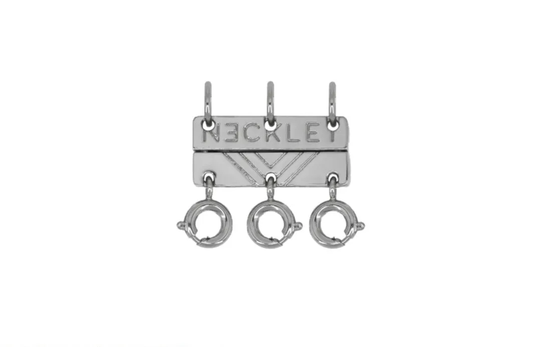 Triple Layering Clasp White Gold