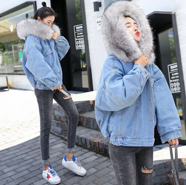 Women's Autumn/Winter Warm Hooded Denim Jacket With Fur On Hood